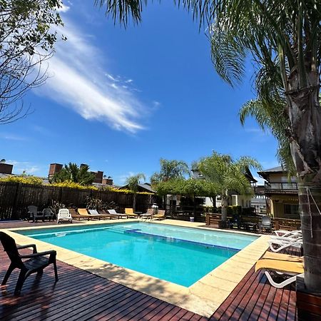 Fuente De Vida Aparthotel Colón Екстериор снимка